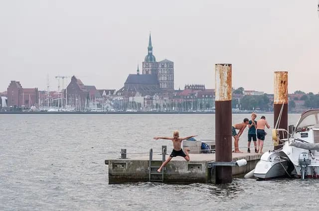 10 Innovative Leisure Activities to Try This Summer