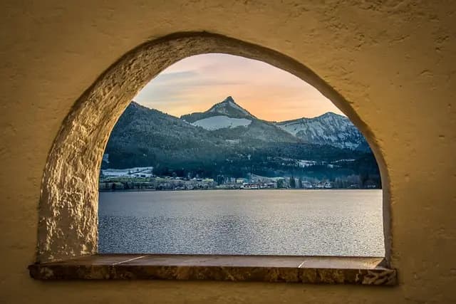 10 Must-Try Relaxing Leisure Activities in the UK