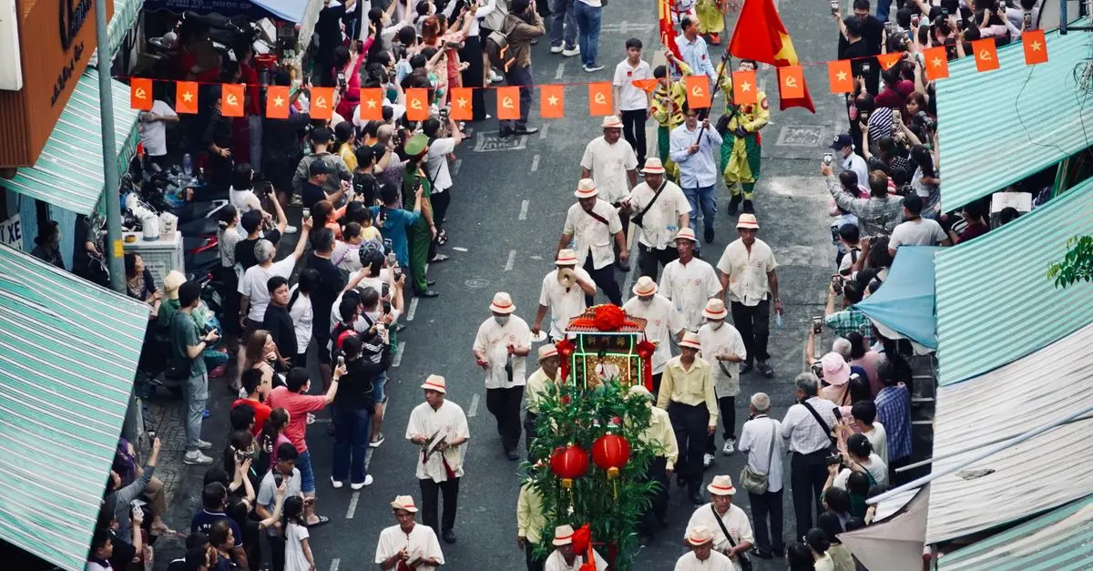 Exploring Autumn Harvest Festivals in the UK