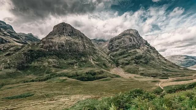 10 Unique Outdoor Activities to Experience in the UK