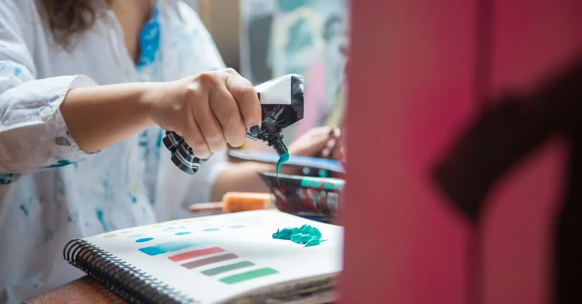 10 Activités de Loisirs à Essayer pour Éveiller votre Créativité