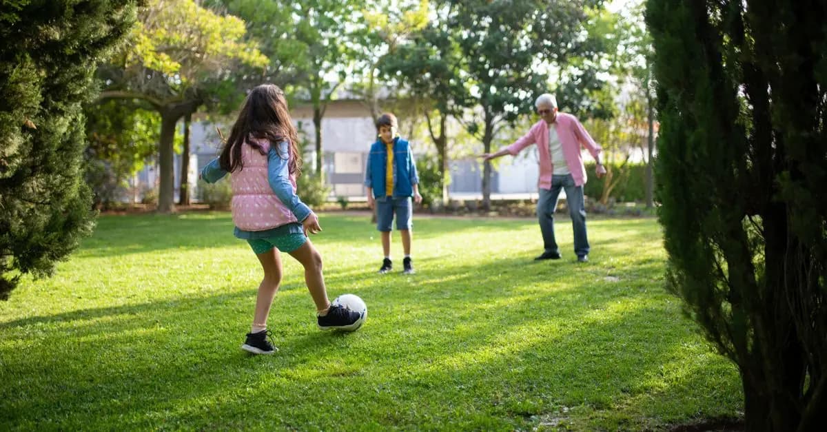 10 Outdoor Activities to Enjoy with Family