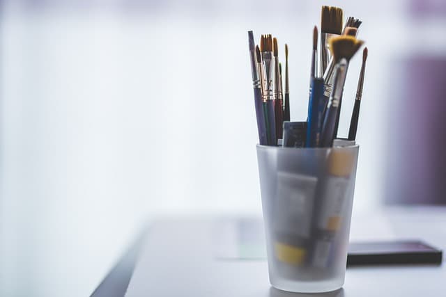 10 Activités de Loisirs pour Élever Votre Esprit Créatif