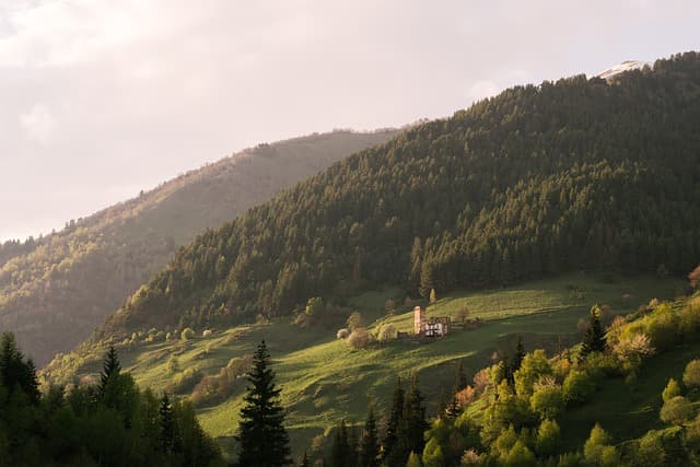 10 Exciting Outdoor Activities to Experience in the UK