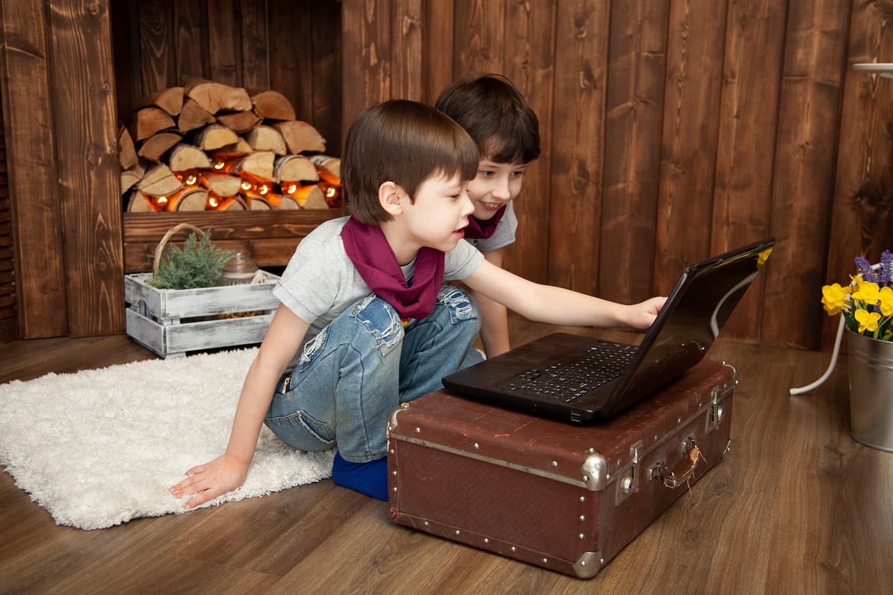 10 Engaging Indoor Activities to Try on Rainy Days